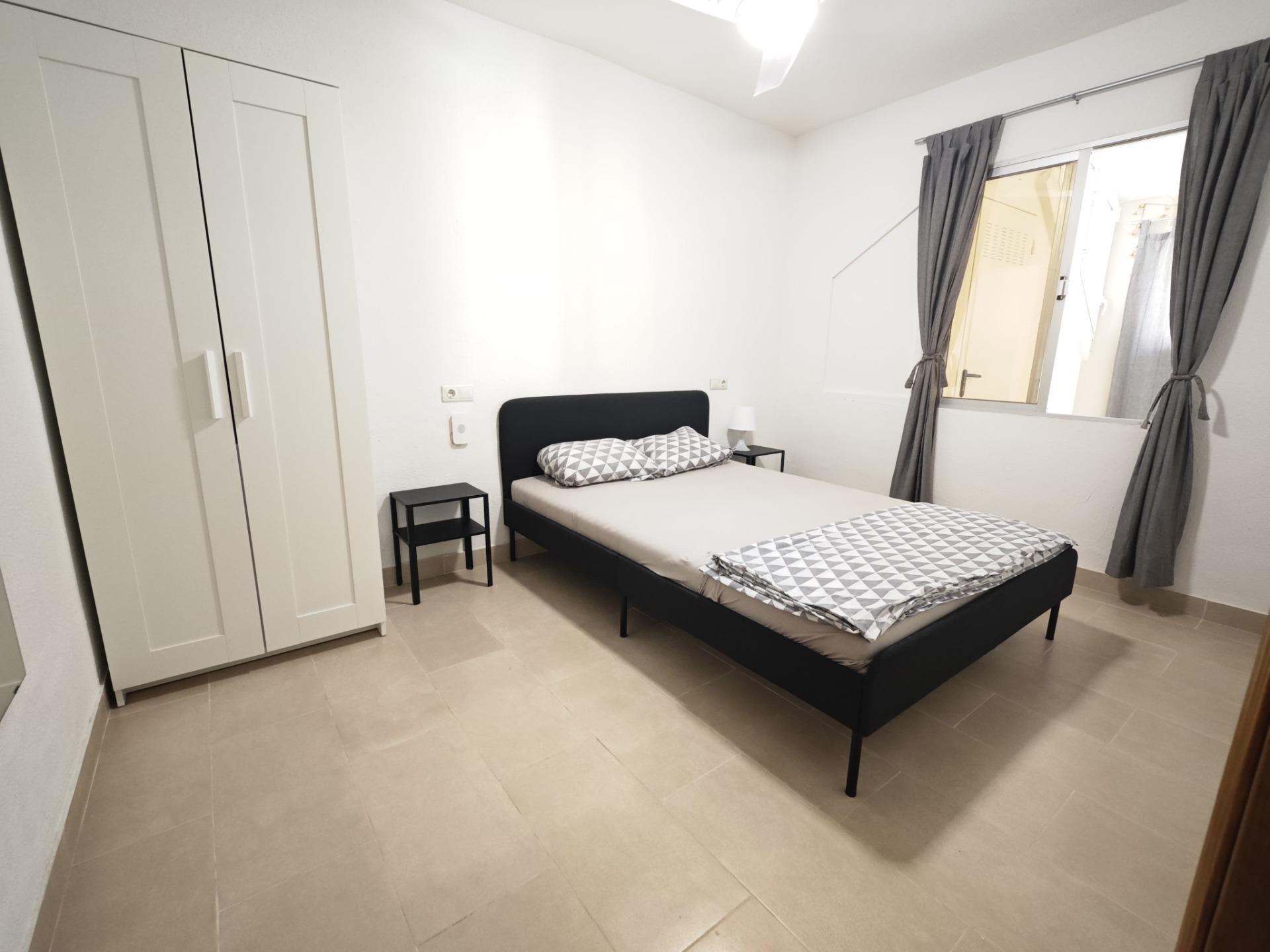 For sale - 2 Bedroom 1 Bathroom Bungalow in Torrevieja - Playa Del Cura  - Alicante