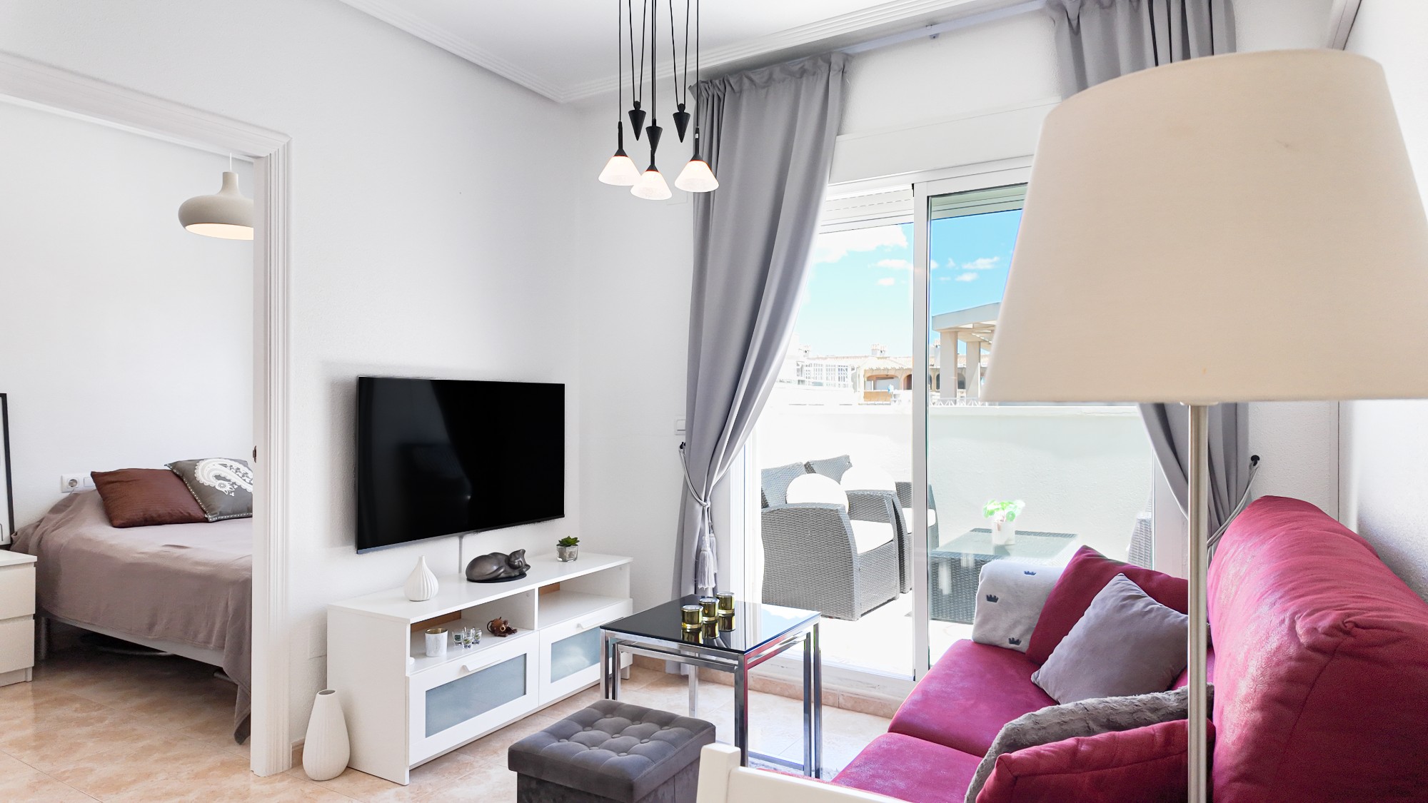 For sale - 2 Bedroom 1 Bathroom Apartment in Torrevieja - Costa Blanca  - Alicante