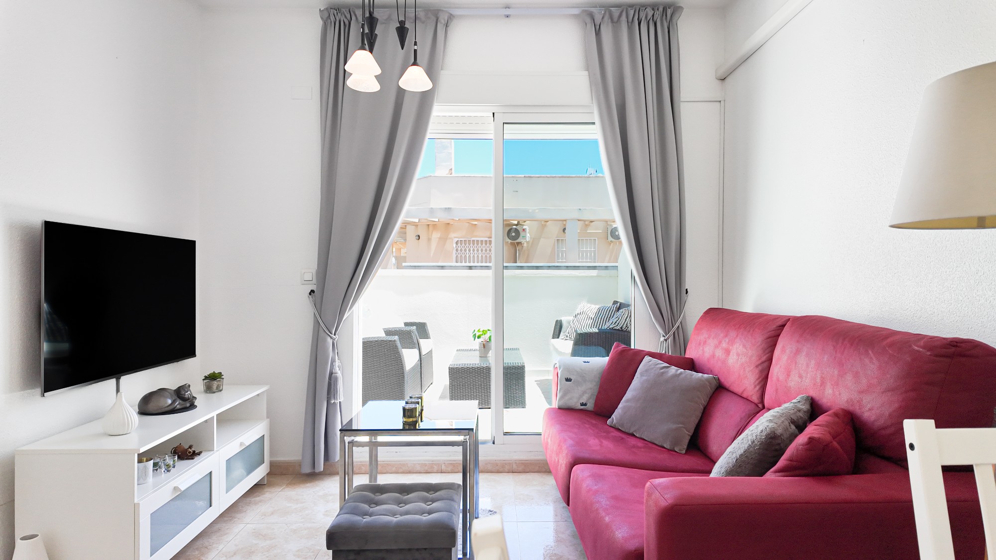 For sale - 2 Bedroom 1 Bathroom Apartment in Torrevieja - Costa Blanca  - Alicante