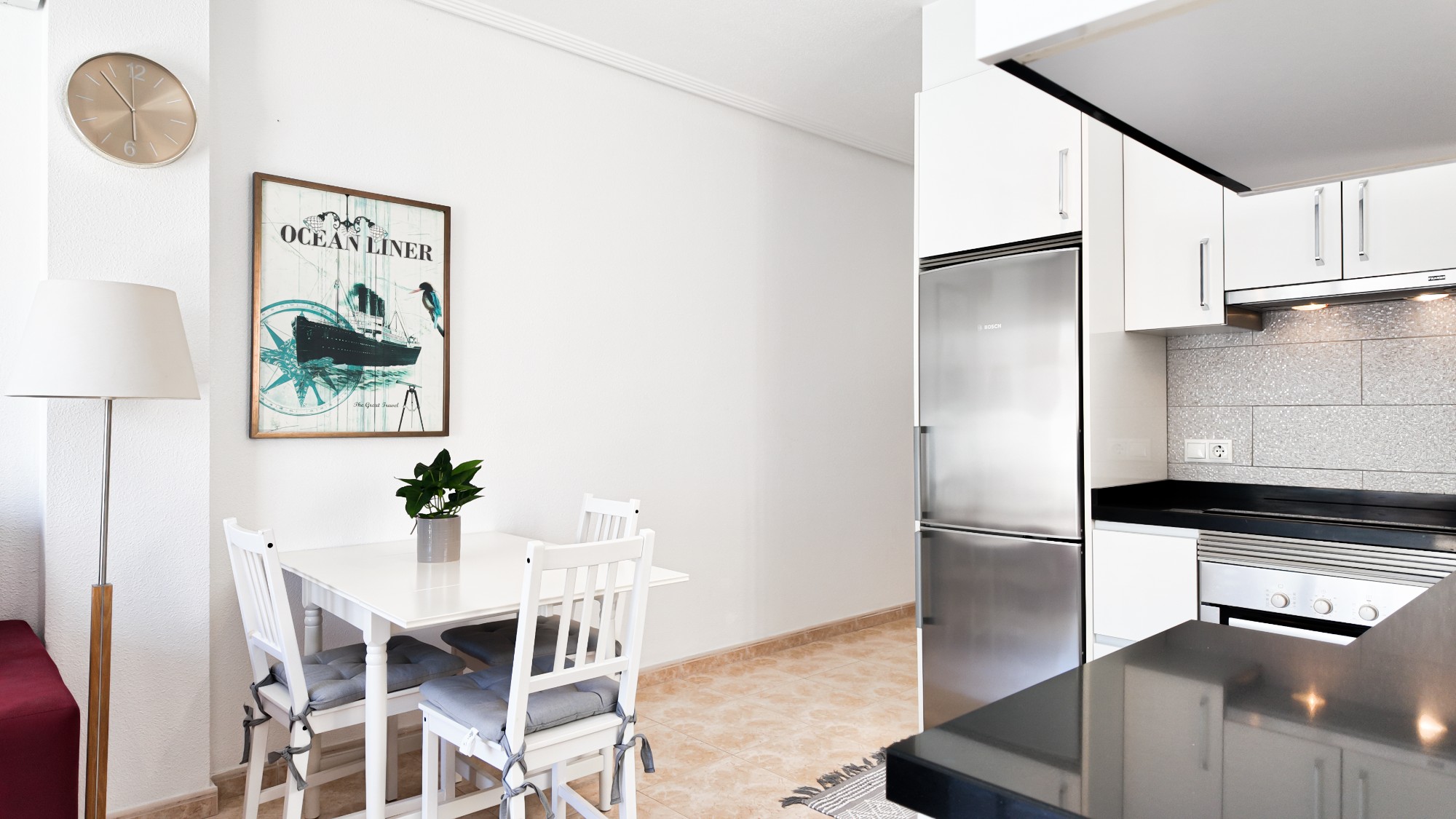 For sale - 2 Bedroom 1 Bathroom Apartment in Torrevieja - Costa Blanca  - Alicante