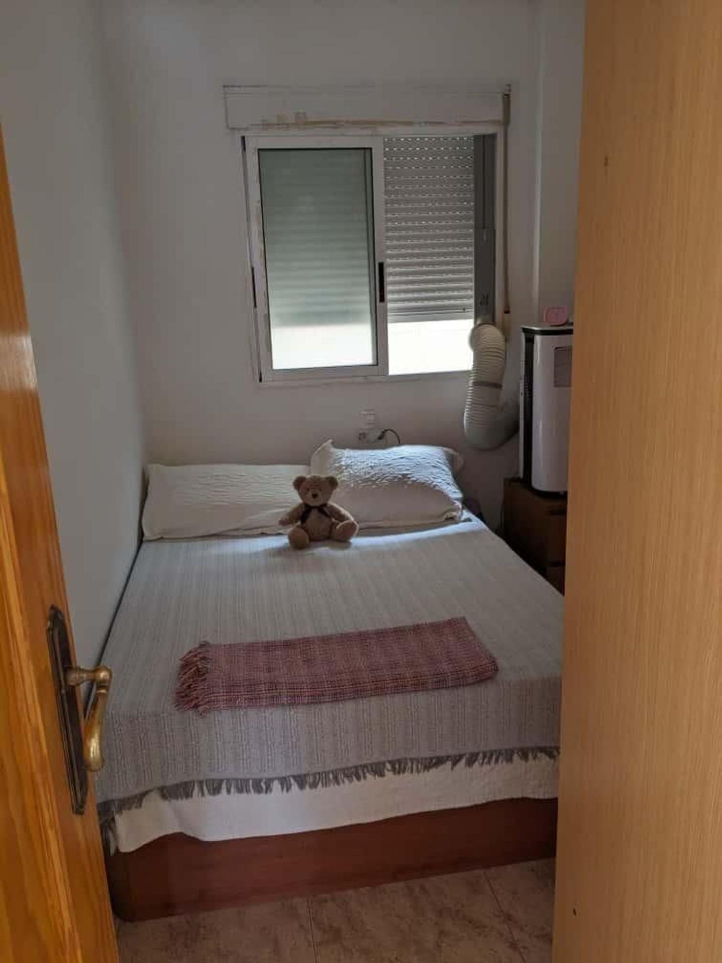 For sale - 2 Bedroom 1 Bathroom Apartment in Torrevieja - Playa Del Cura  - Alicante