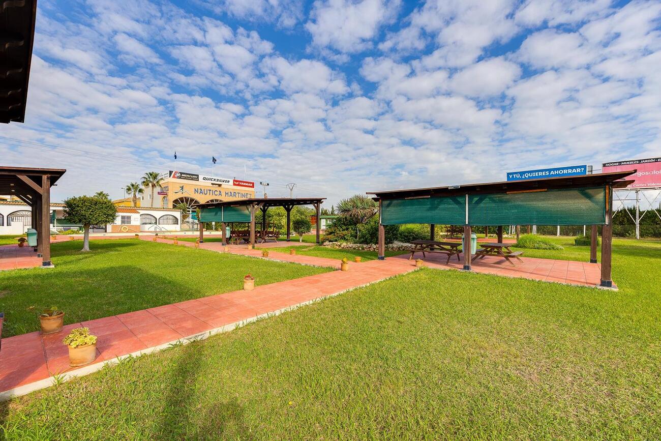 For sale - 2 Bedroom 1 Bathroom Bungalow in Torrevieja - PARQUE DE LAS NACIONES  - Alicante