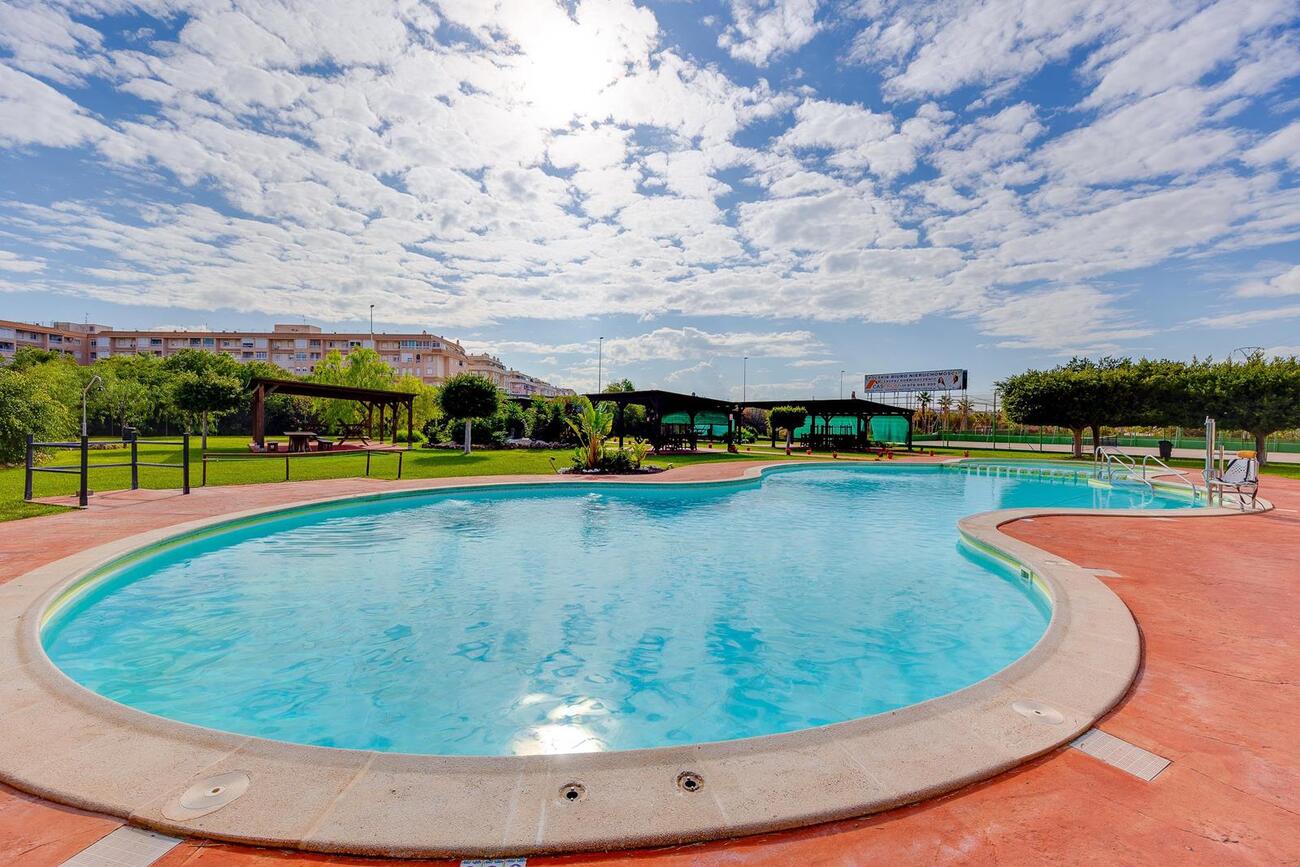 For sale - 2 Bedroom 1 Bathroom Bungalow in Torrevieja - PARQUE DE LAS NACIONES  - Alicante