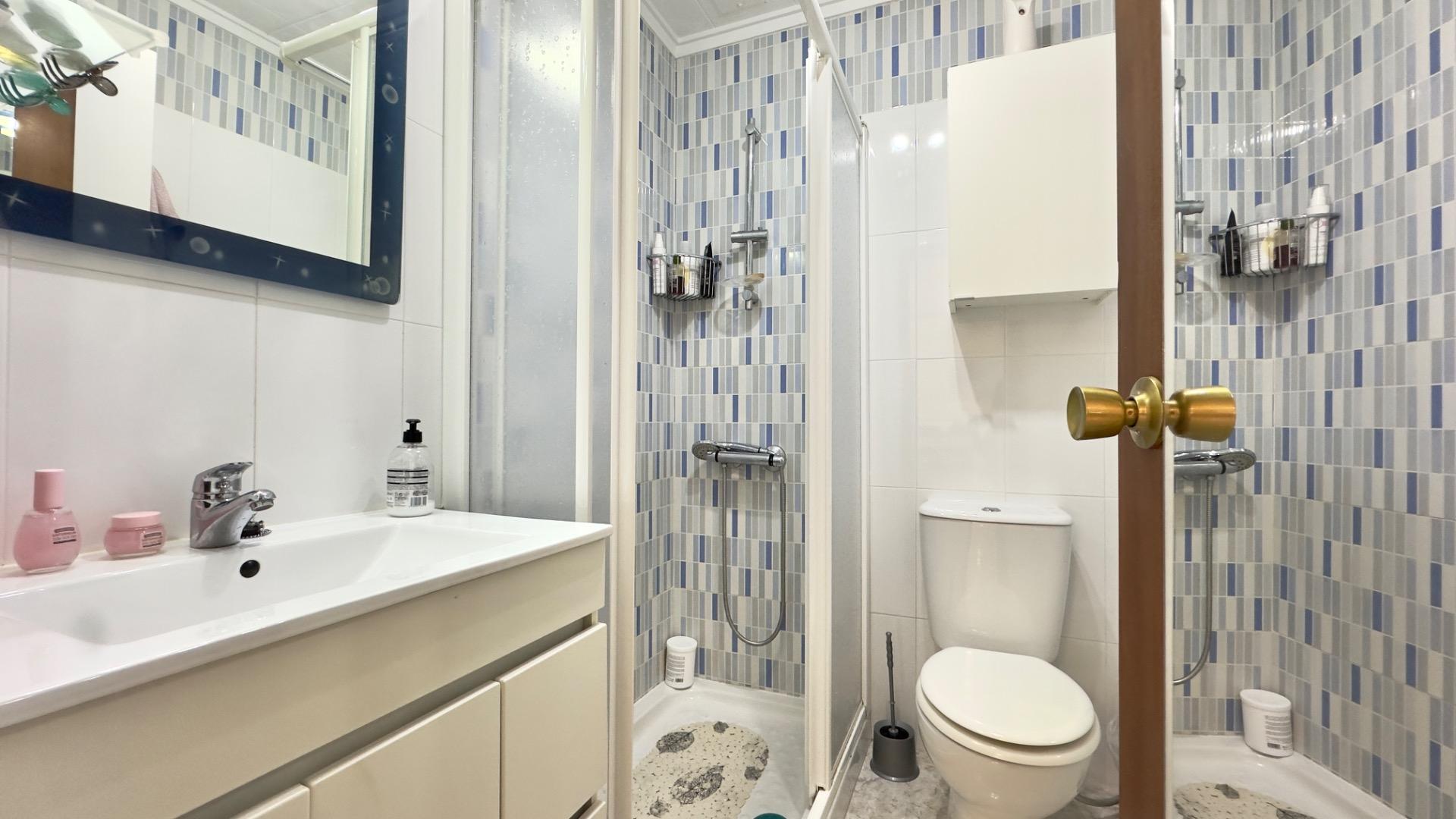 For sale - 2 Bedroom 1 Bathroom Bungalow in Torrevieja - Torretas  - Alicante