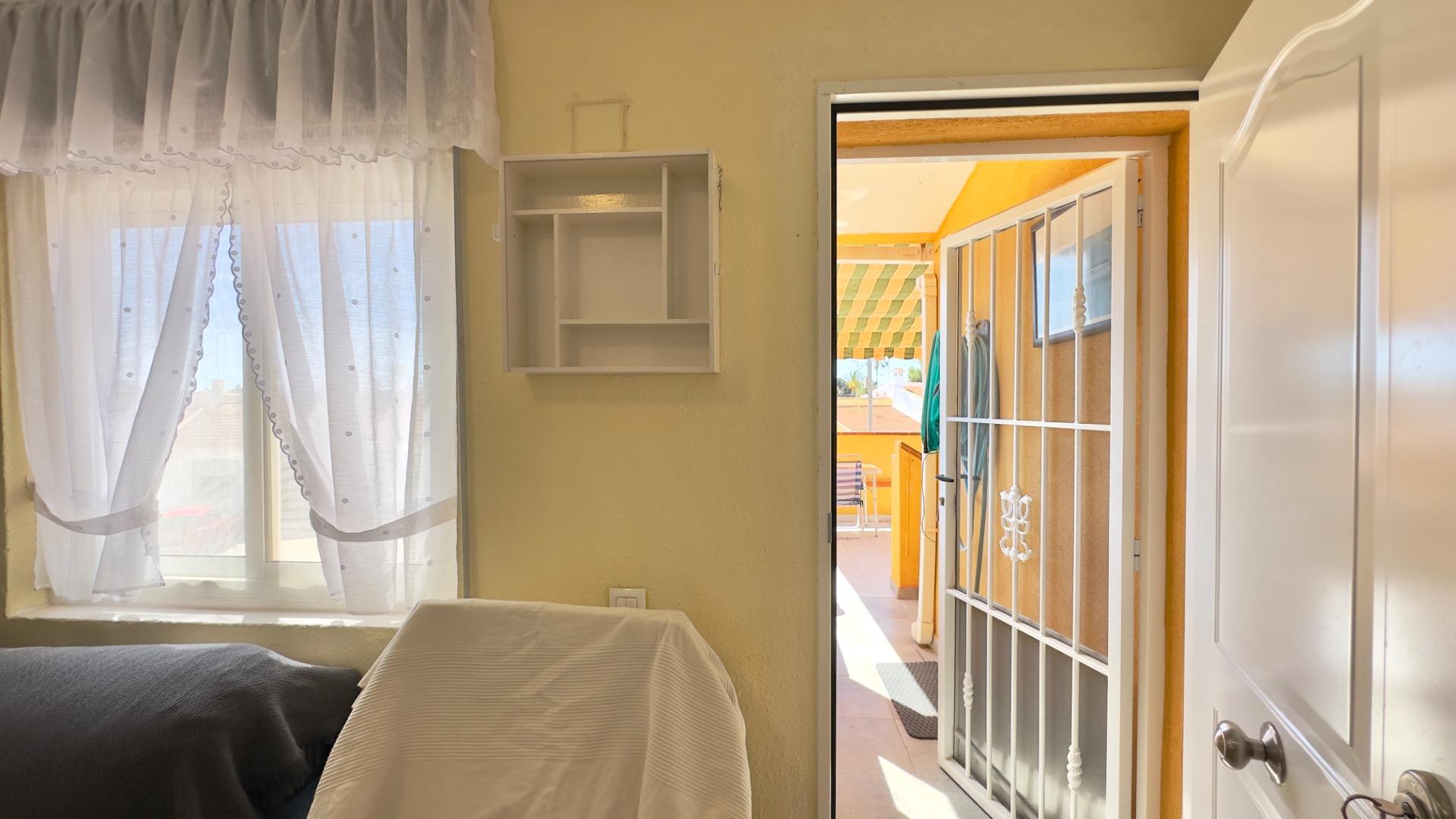 For sale - 2 Bedroom 1 Bathroom Bungalow in Torrevieja - Torretas  - Alicante