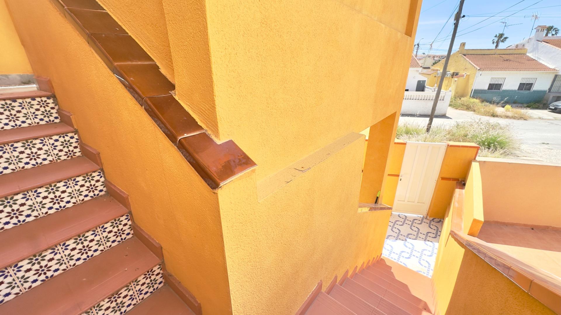 For sale - 2 Bedroom 1 Bathroom Bungalow in Torrevieja - Torretas  - Alicante
