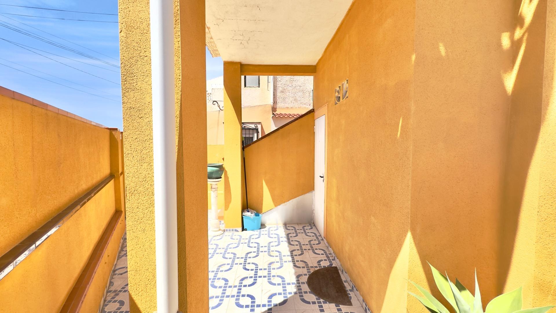 For sale - 2 Bedroom 1 Bathroom Bungalow in Torrevieja - Torretas  - Alicante