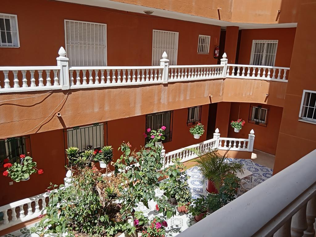 For sale - 2 Bedroom 1 Bathroom Apartment in Torrevieja - El Molino  - Alicante