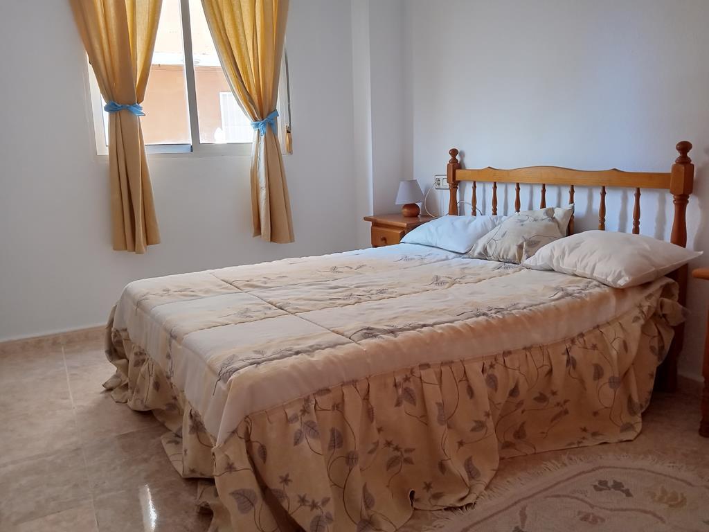 For sale - 2 Bedroom 1 Bathroom Apartment in Torrevieja - El Molino  - Alicante