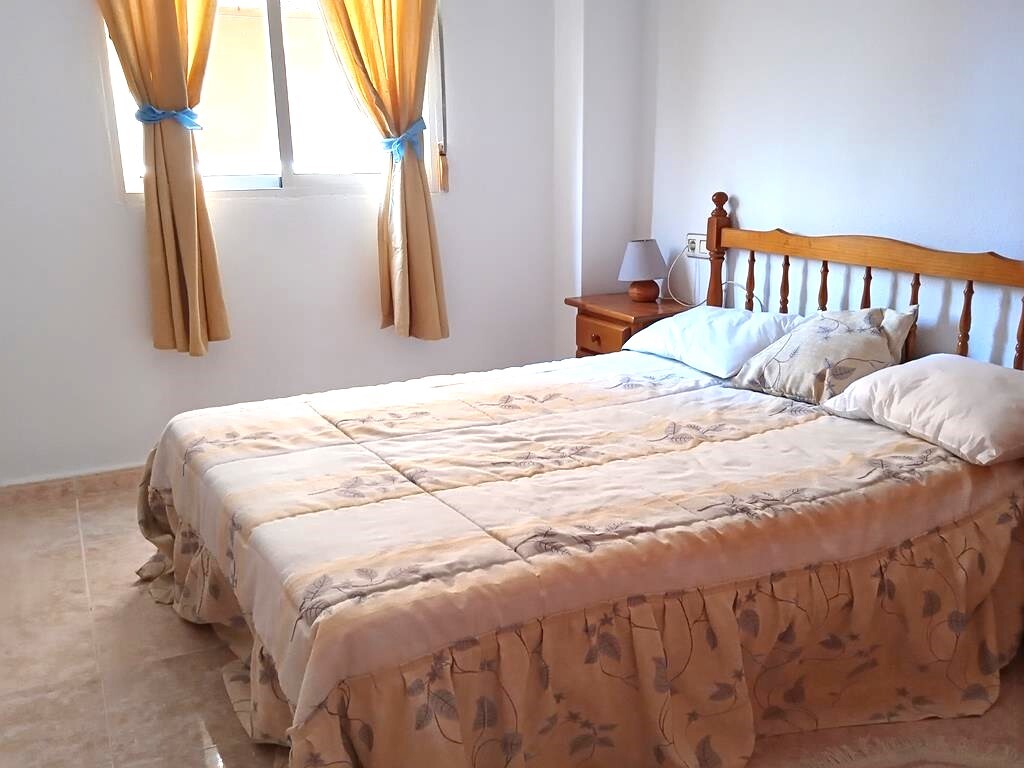 For sale - 2 Bedroom 1 Bathroom Apartment in Torrevieja - El Molino  - Alicante