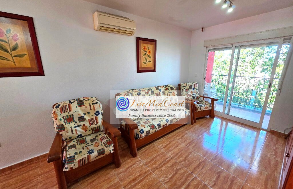 For sale - 2 Bedroom 1 Bathroom apartment in LOS ALCÁZARES -  - Murcia