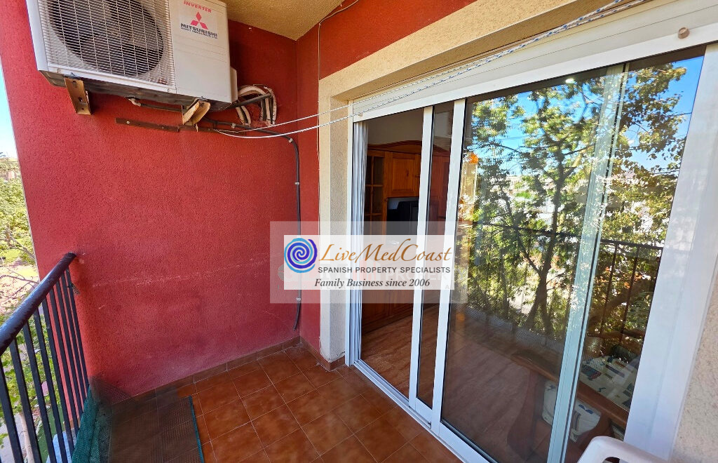 For sale - 2 Bedroom 1 Bathroom apartment in LOS ALCÁZARES -  - Murcia