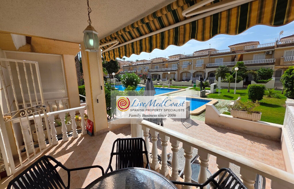 For sale - 3 Bedroom 2 Bathroom Townhouse in Los Alcazares - Playa II - Murcia