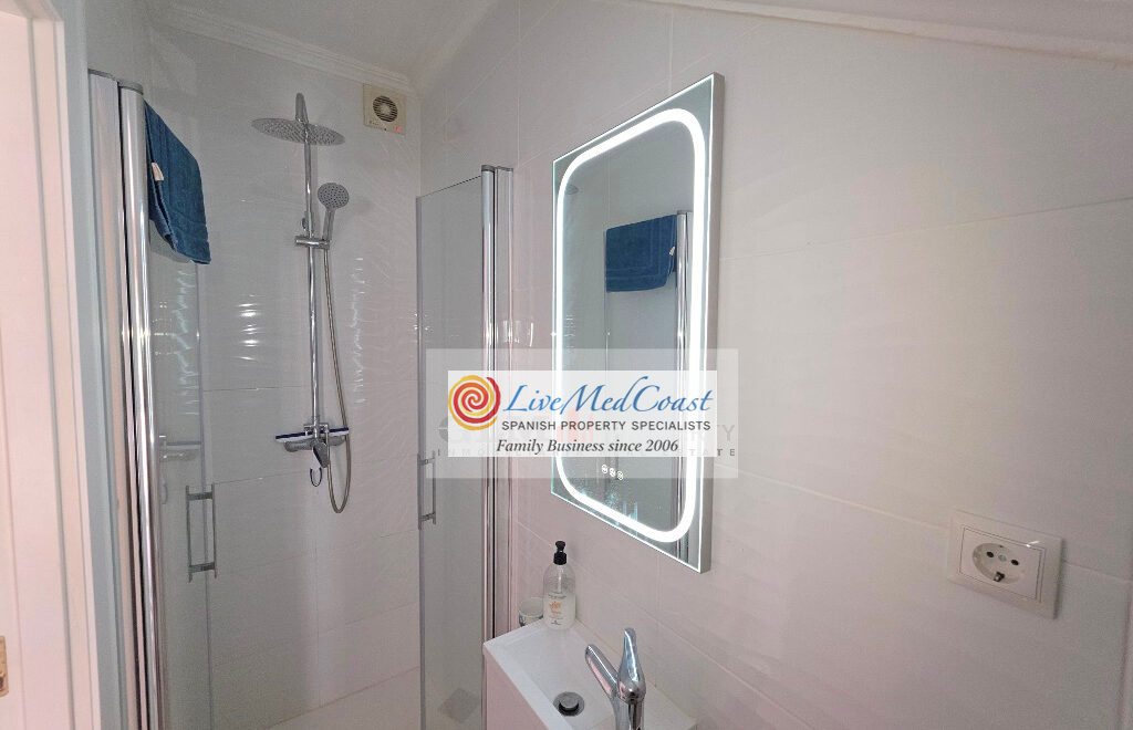 For sale - 3 Bedroom 2 Bathroom Townhouse in Los Alcazares - Playa II - Murcia