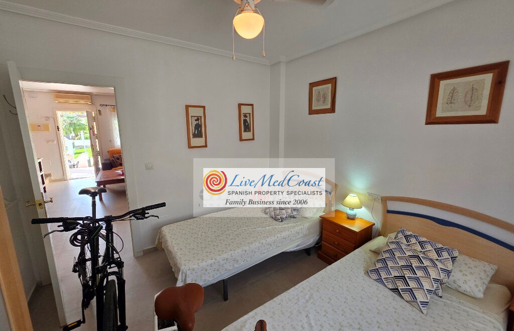 For sale - 3 Bedroom 2 Bathroom Townhouse in Los Alcazares - Playa II - Murcia