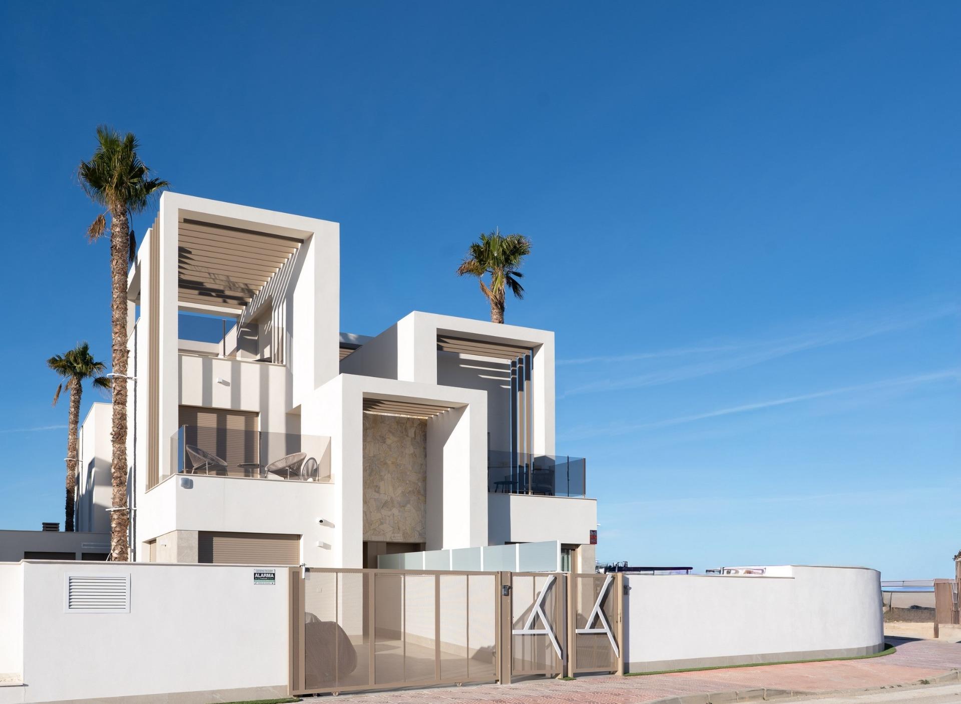 New Build - 3 Bedroom 3 Bathroom Villa in Los Alcazares - Serena Golf  - Murcia