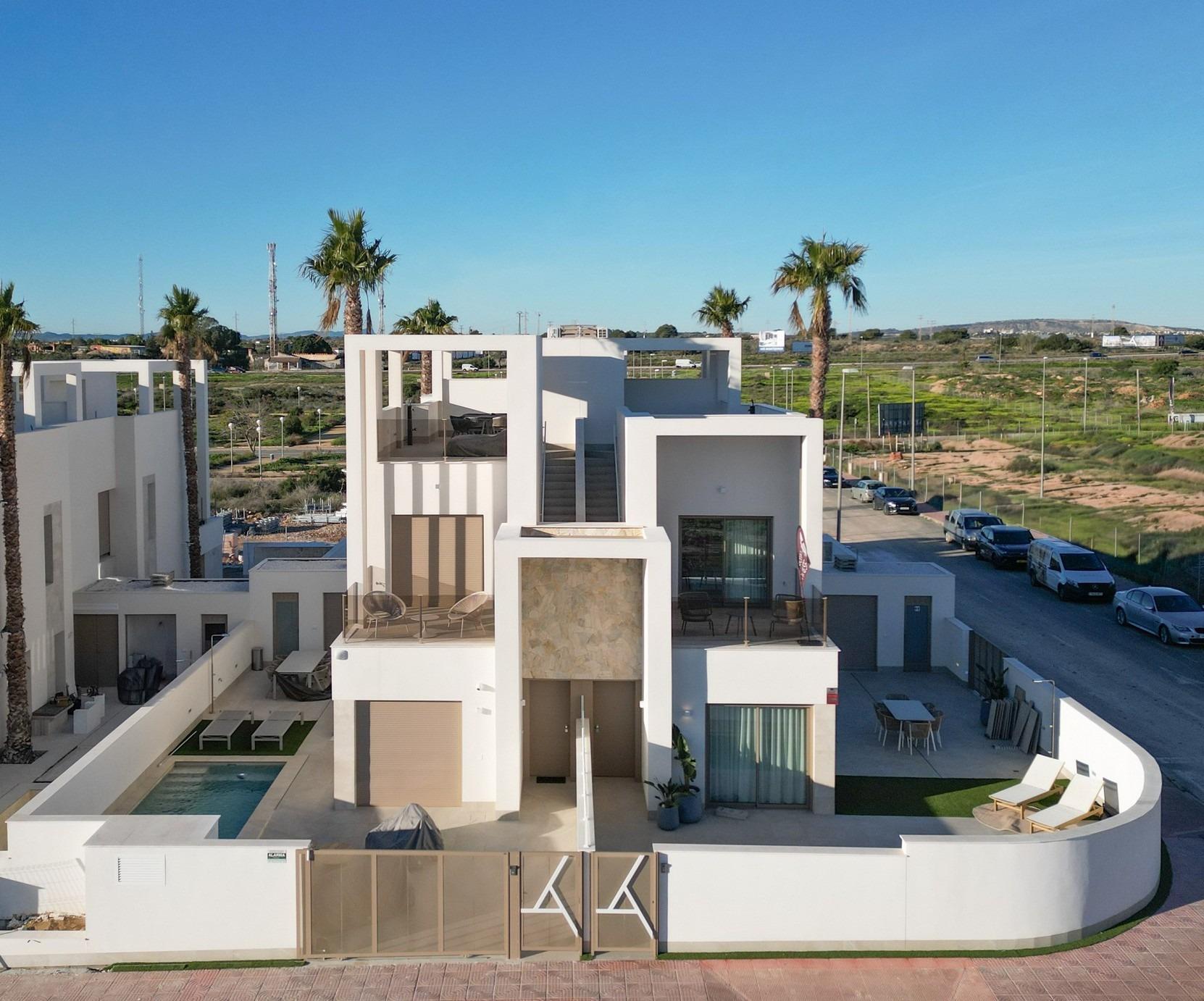 New Build - 3 Bedroom 3 Bathroom Villa in Los Alcazares - Serena Golf  - Murcia