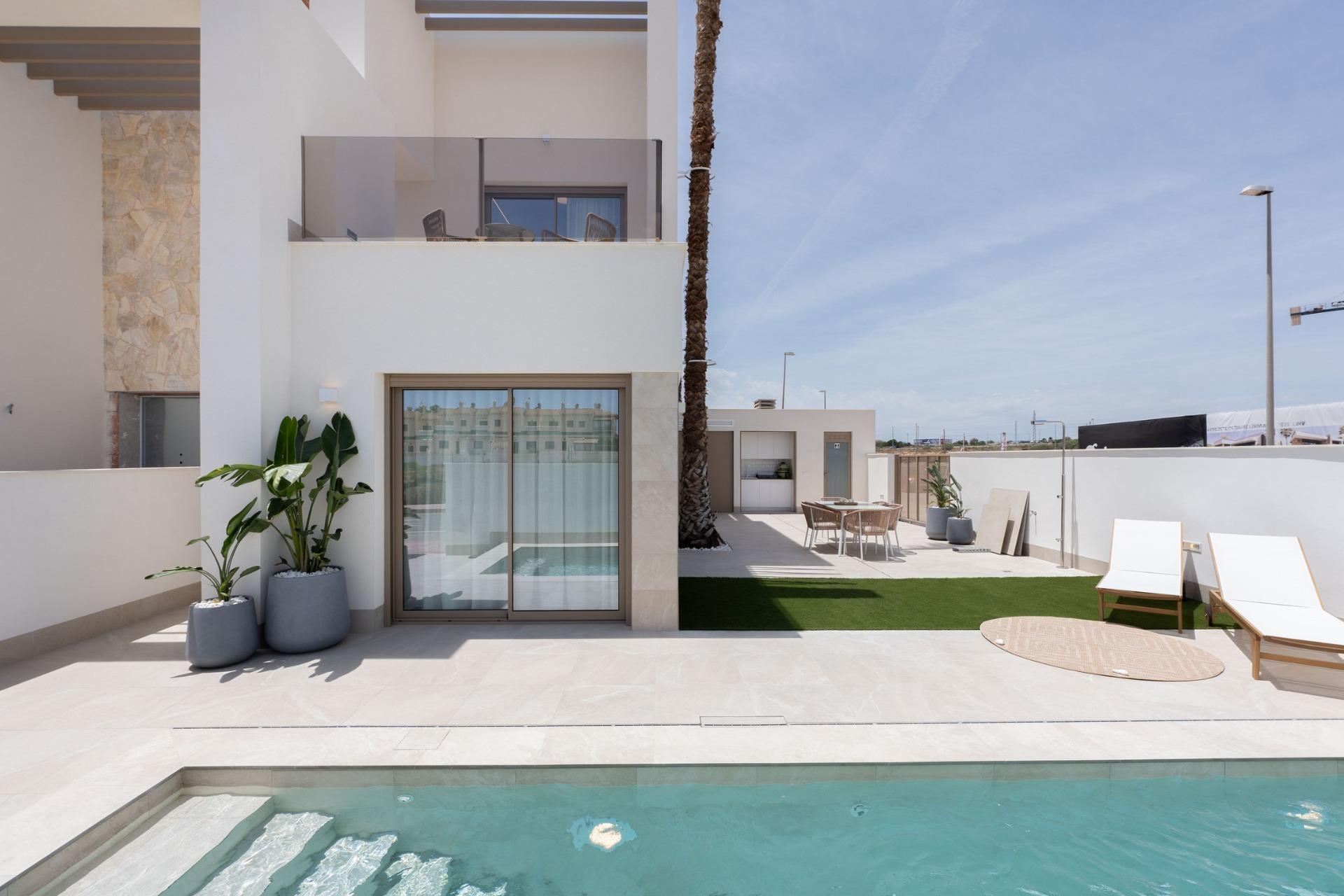 New Build - 3 Bedroom 3 Bathroom Villa in Los Alcazares - Serena Golf  - Murcia
