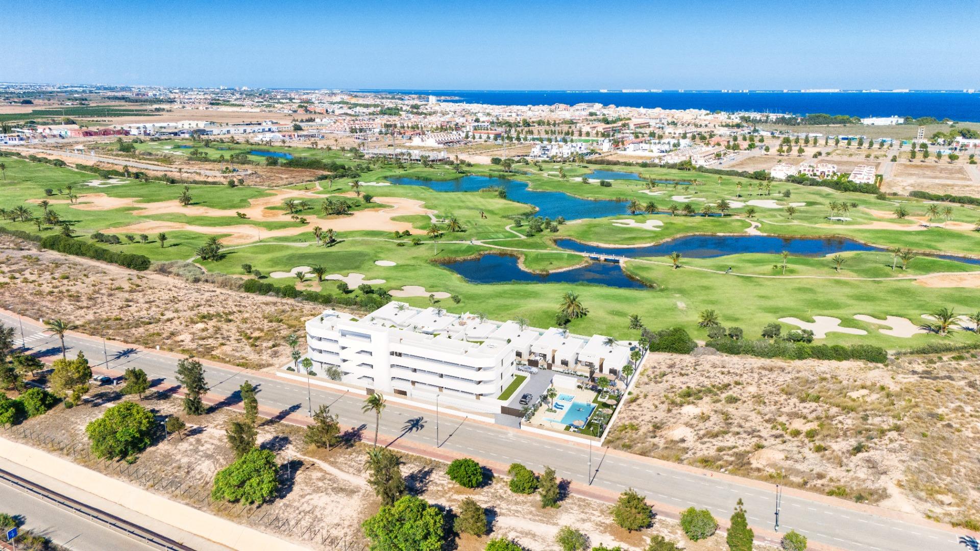 For sale - 2 Bedroom 2 Bathroom Apartment in Los Alcazares - Serena Golf  - Murcia