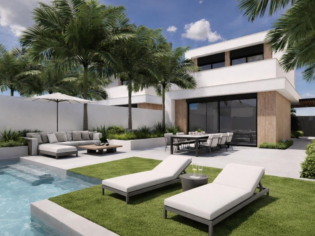3 Bedroom 3 Bathroom Villa in Los Alcazares