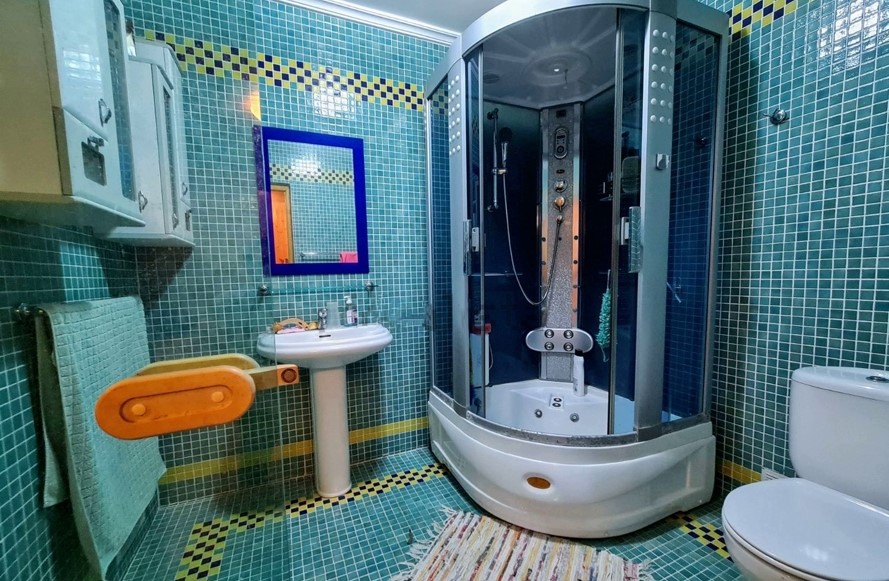 For sale - 5 Bedroom 4 Bathroom Villa in Ciudad Quesada - Ciudad Quesada  - Alicante