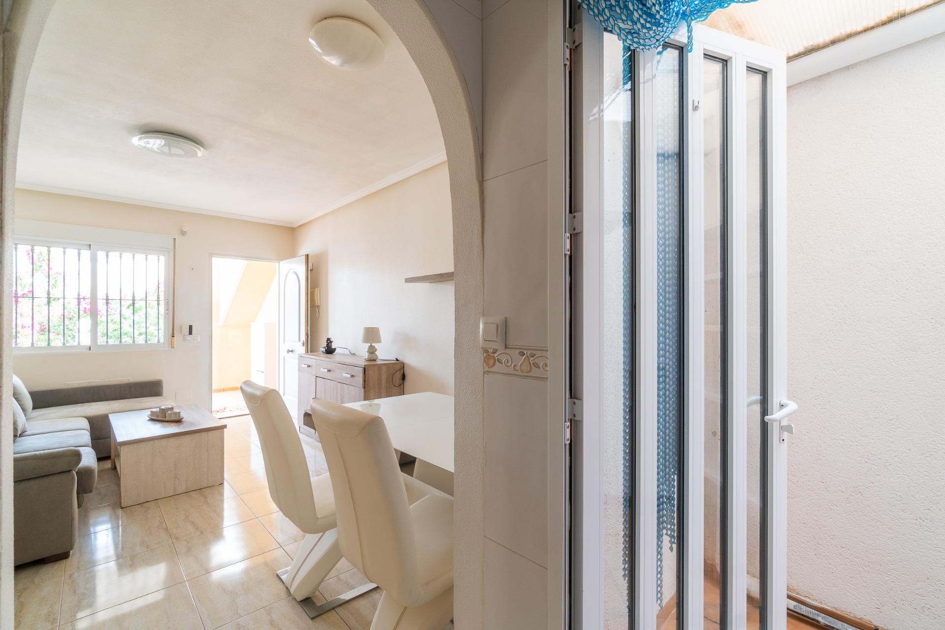 For sale - 2 Bedroom 2 Bathroom Ground floor apartment in Villamartin - Los Dolses  - Alicante