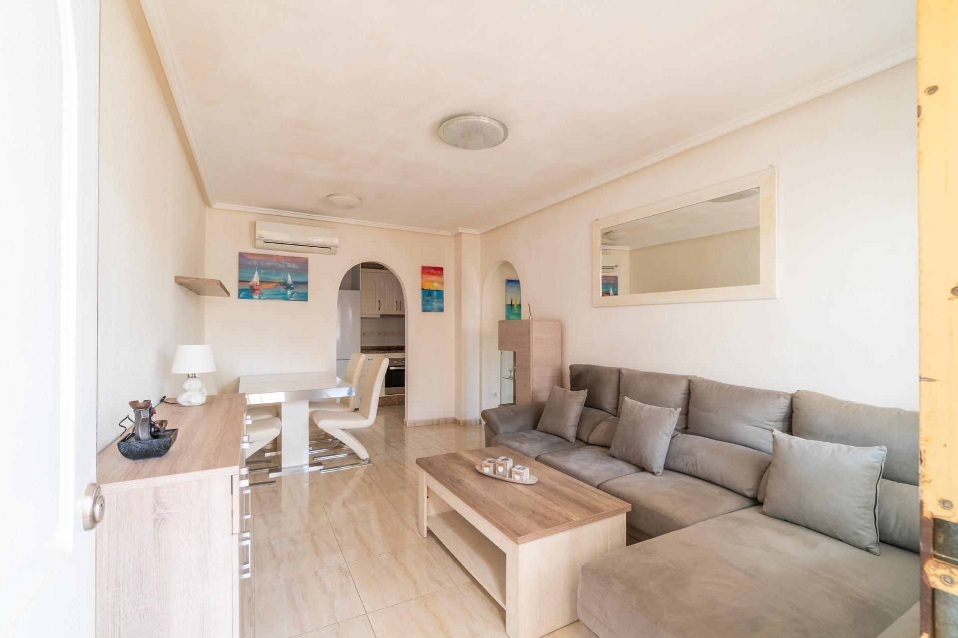 For sale - 2 Bedroom 2 Bathroom Ground floor apartment in Villamartin - Los Dolses  - Alicante