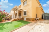 26-276296971862/79197, 2 Bedroom 2 Bathroom Ground Floor in Villamartin