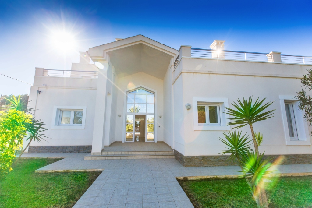 For sale - 4 Bedroom 5 Bathroom Villa in Cabo Roig - Cabo Roig  - Alicante