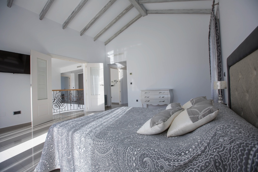For sale - 4 Bedroom 5 Bathroom Villa in Cabo Roig - Cabo Roig  - Alicante
