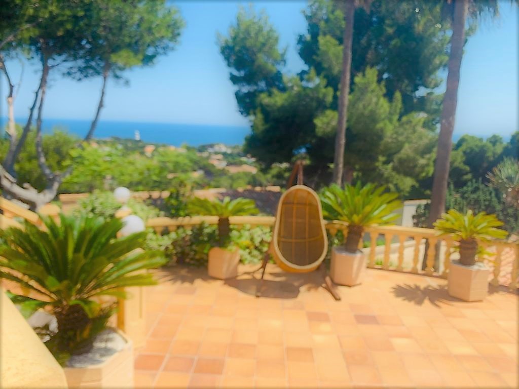 5 Bedroom 4 Bathroom Villa in Javea