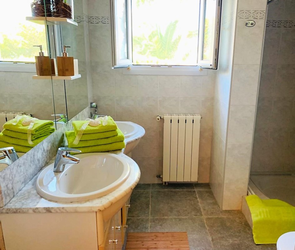 For sale - 5 Bedroom 4 Bathroom Villa in Javea - Javea  - Alicante