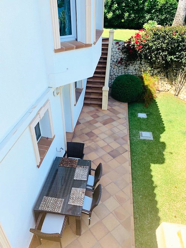 For sale - 5 Bedroom 4 Bathroom Villa in Javea - Javea  - Alicante