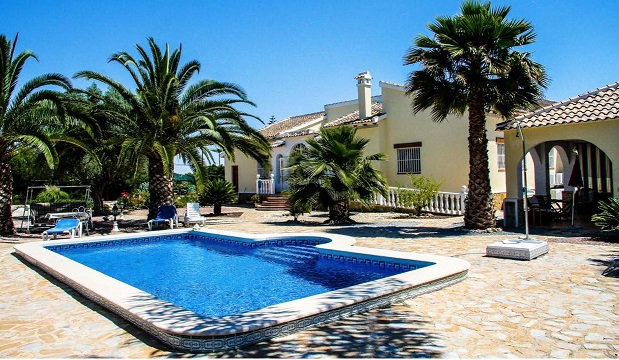 For sale - 6 Bedroom 7 Bathroom Village house in Daya Vieja - Daya Vieja  - Alicante