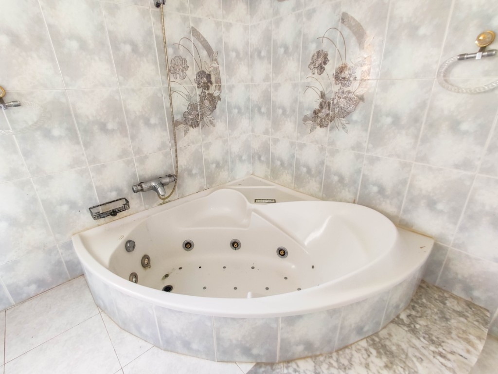 For sale - 5 Bedroom 3 Bathroom Villa in Ciudad Quesada - Ciudad Quesada  - Alicante