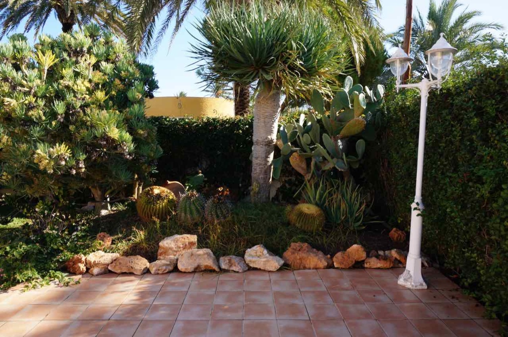 For sale - 7 Bedroom 4 Bathroom Villa in Cabo Roig - Cabo Roig  - Alicante