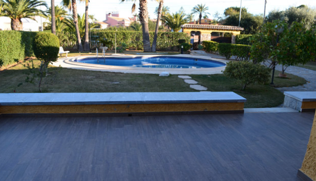 For sale - 3 Bedroom 4 Bathroom Villa in Cabo Roig - Cabo Roig  - Alicante