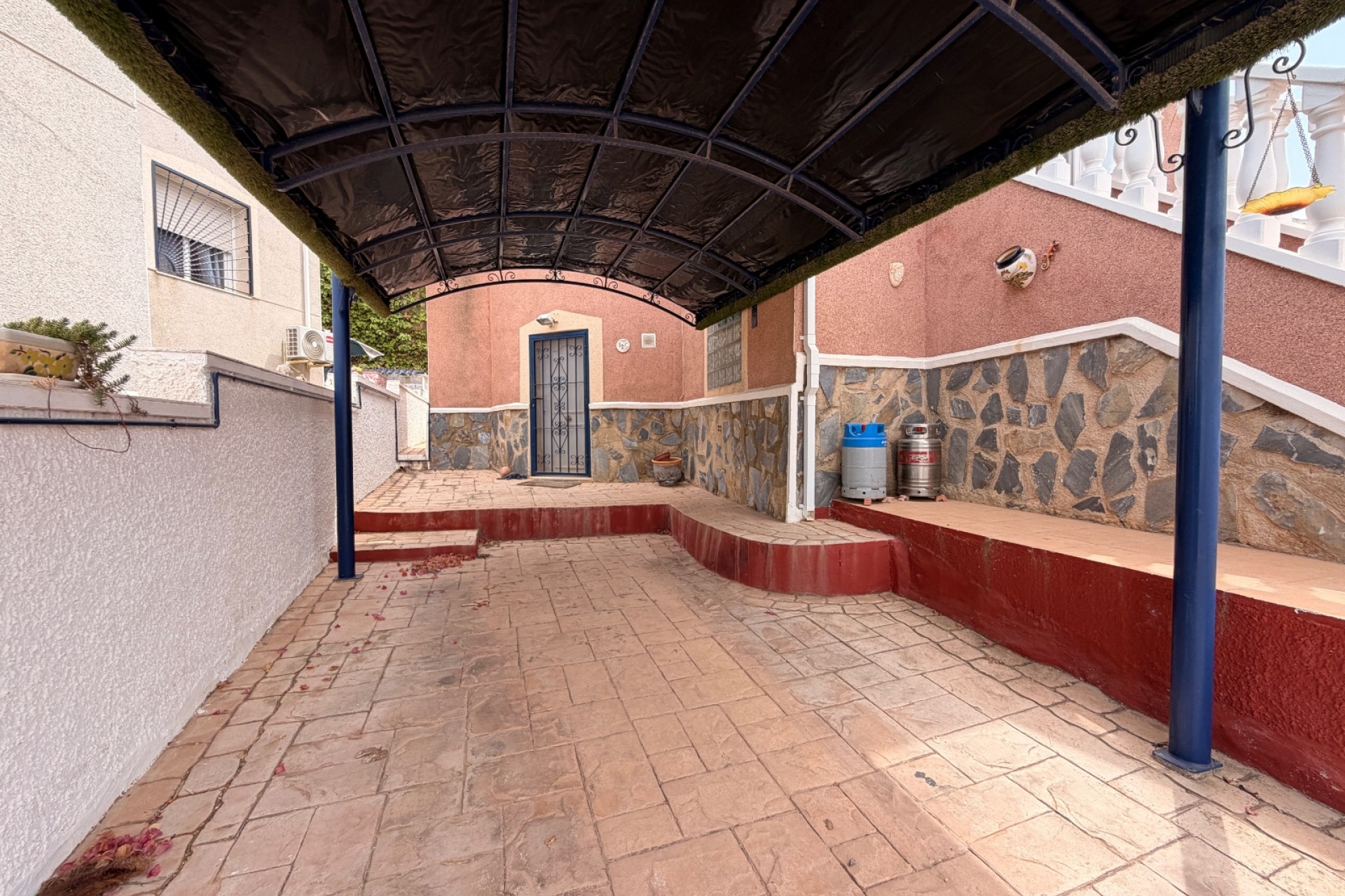 For sale - 3 Bedroom 2 Bathroom Villa Detached in Ciudad Quesada - Rojales  - Alicante