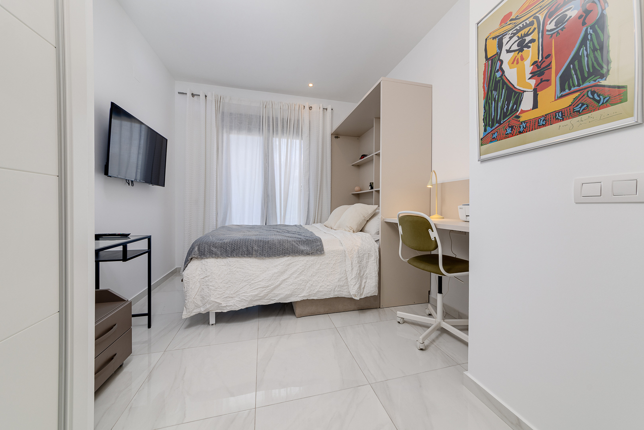 For sale - 3 Bedroom 3 Bathroom Town House in Villamartin - Costa Blanca  - Alicante