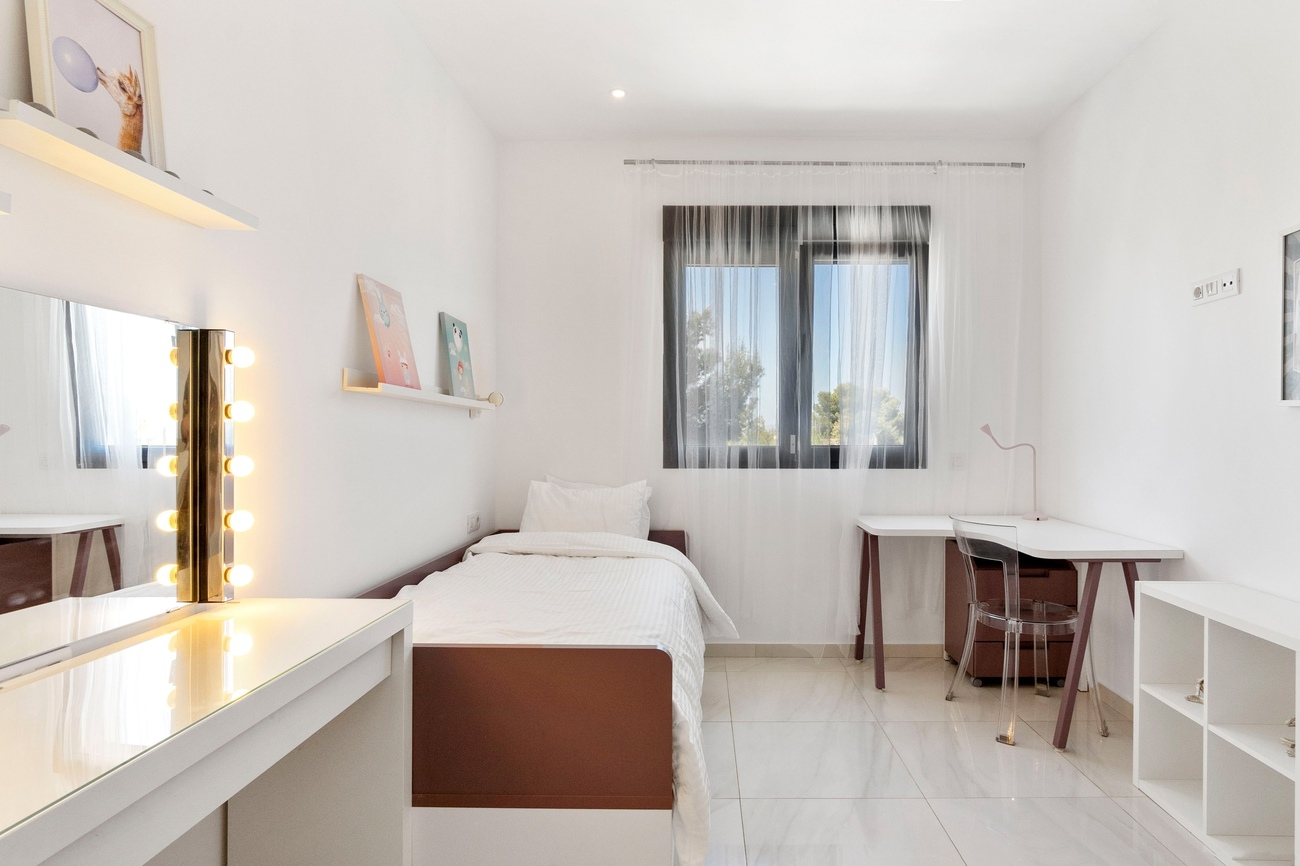 For sale - 3 Bedroom 3 Bathroom Town House in Villamartin - Costa Blanca  - Alicante