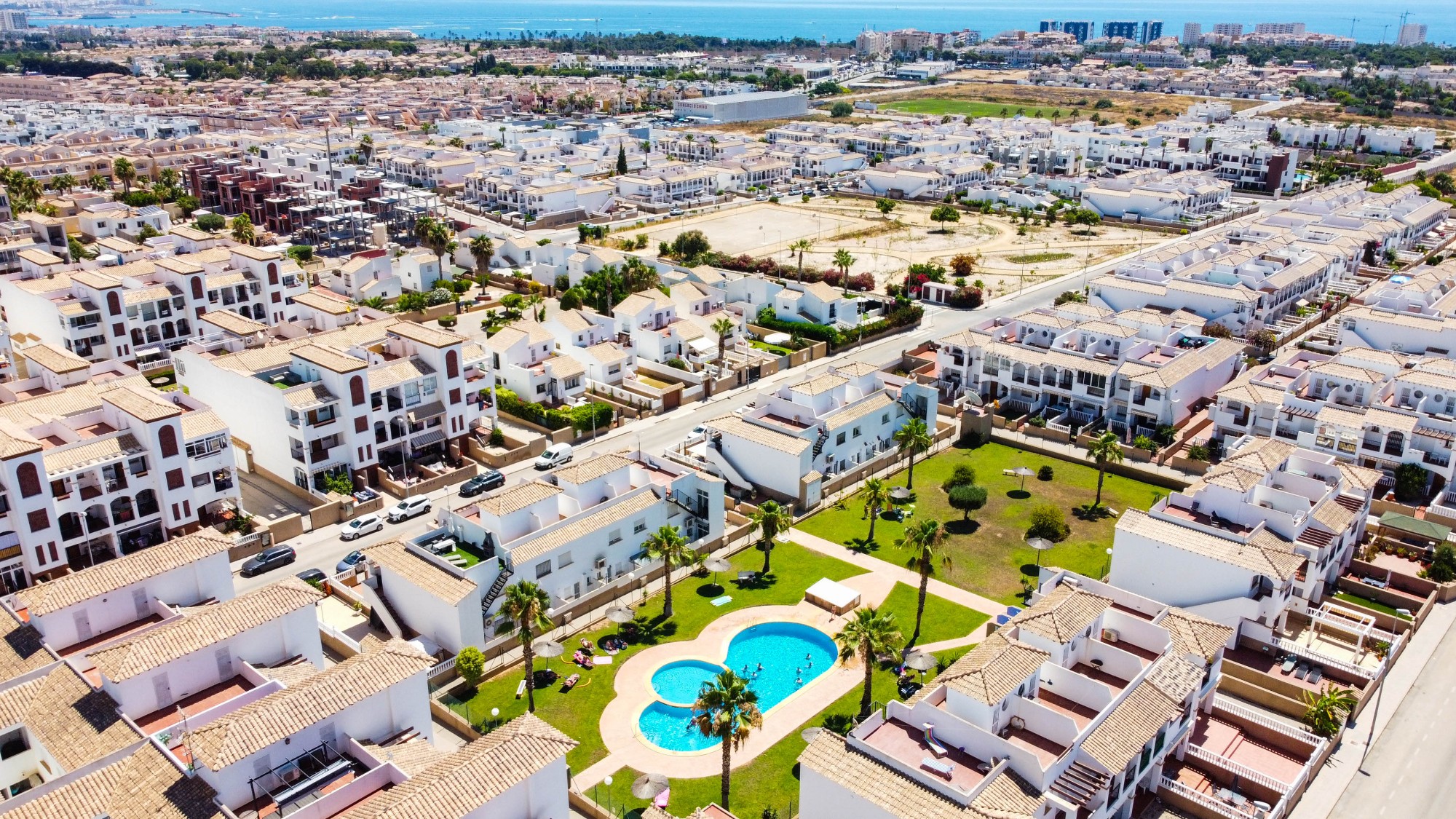 For sale - 2 Bedroom 2 Bathroom Apartament in Punta Prima - Punta Prima  - Alicante