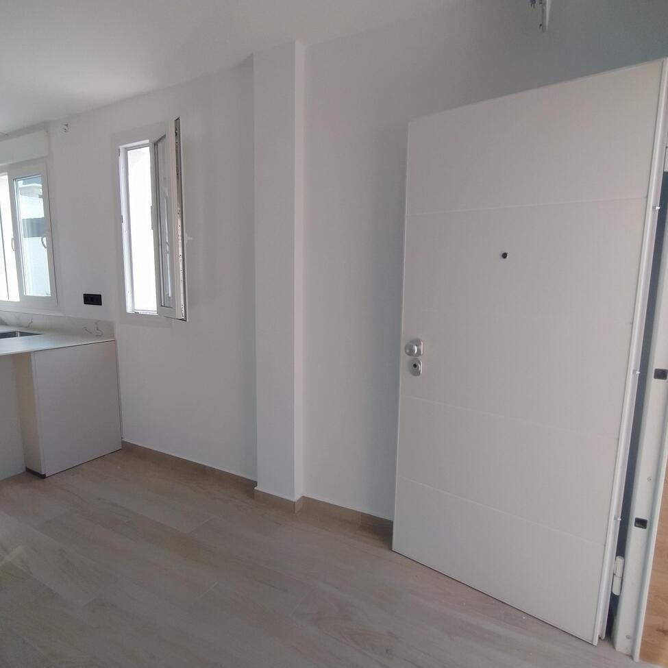 For sale - 3 Bedroom 2 Bathroom Villa Penthouse in Torrevieja - aguas nuevas  - Alicante