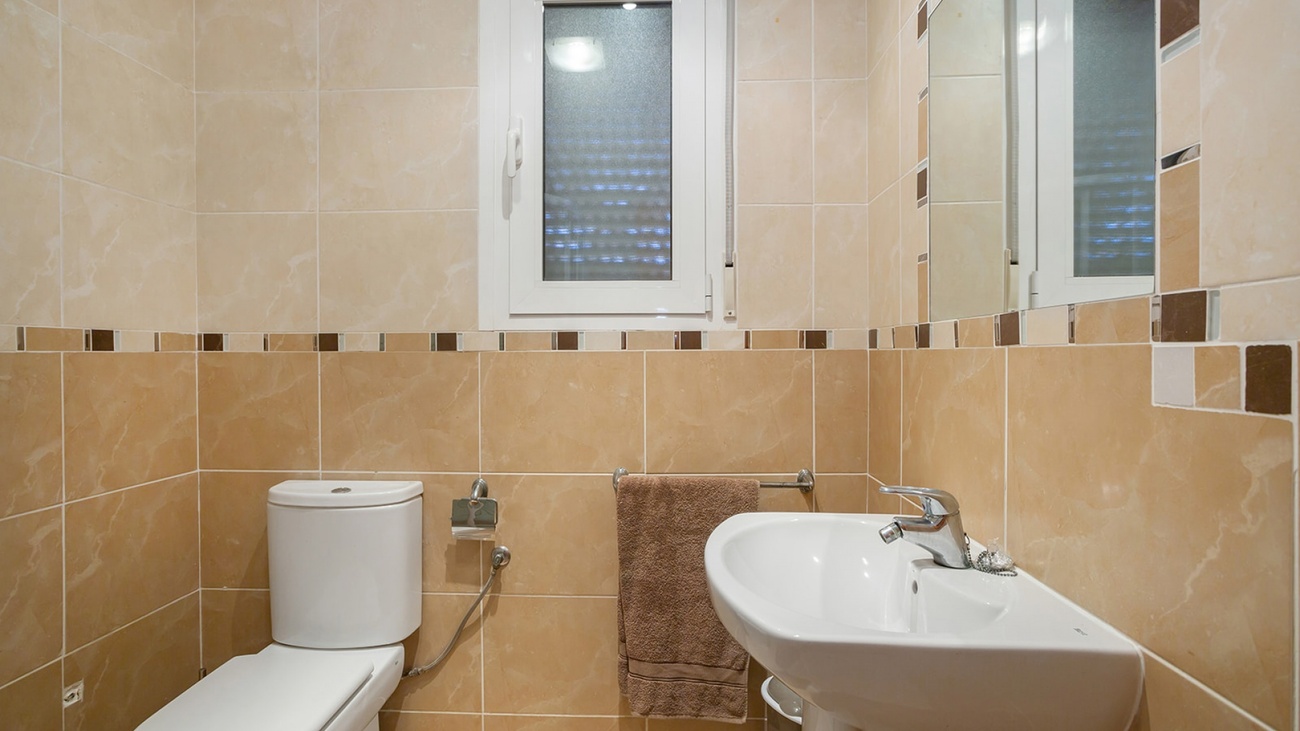 For sale - 6 Bedroom 6 Bathroom Villa in Torrevieja - Los Balcones  - Alicante