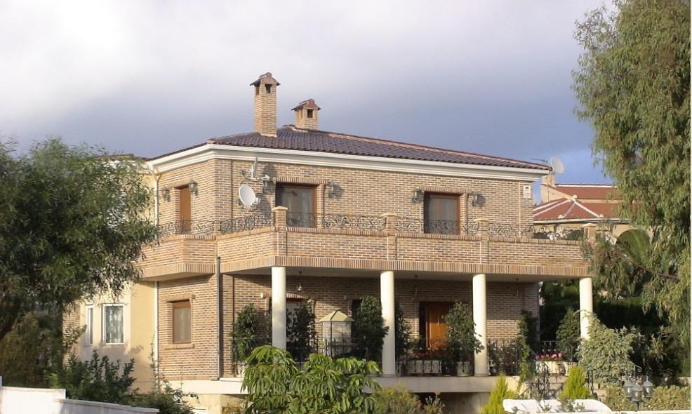 For sale - 5 Bedroom 4 Bathroom Villa in Rojales - Ciudad Quesada  - Alicante