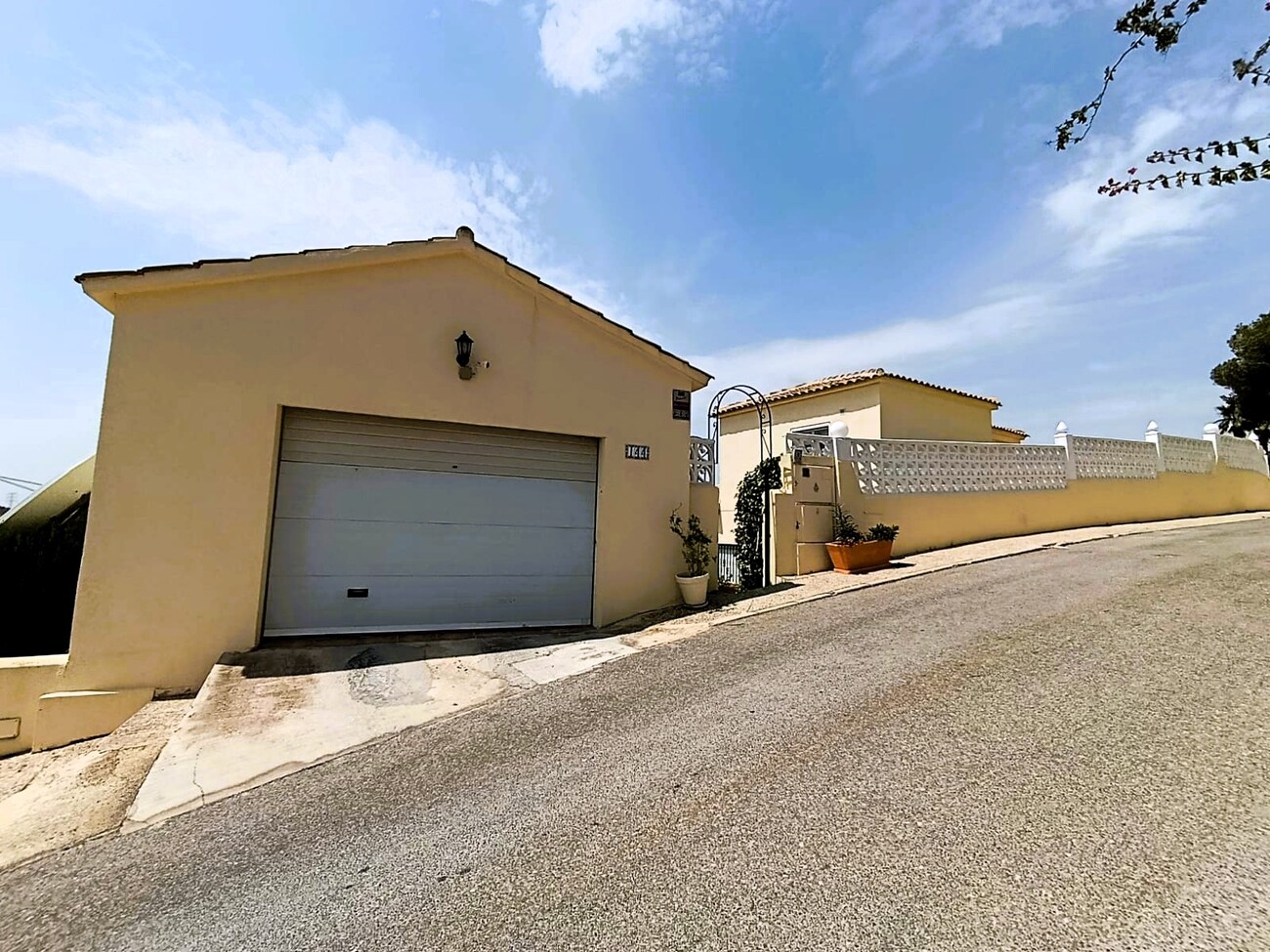 For sale - 4 Bedroom 3 Bathroom Villa in Las Ramblas Golf - Inland  - Alicante