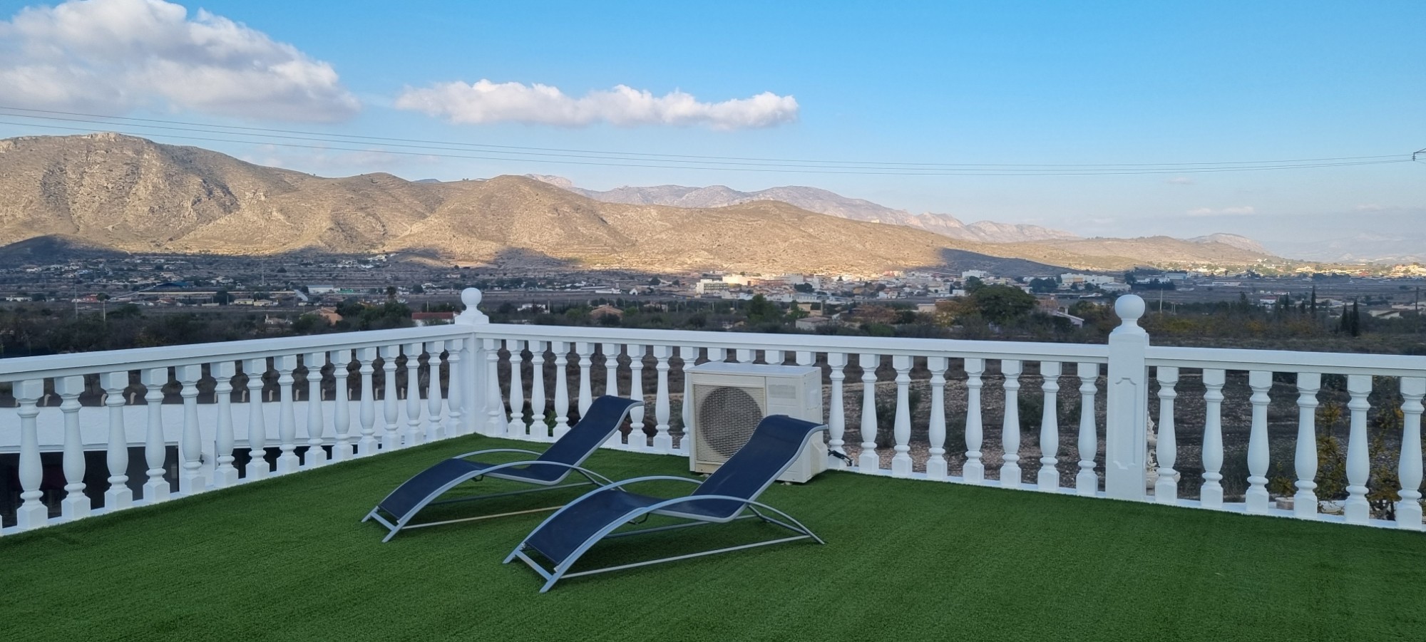 For sale - 6 Bedroom 8 Bathroom Villa in Hondon de los Frailes - Inland  - Alicante