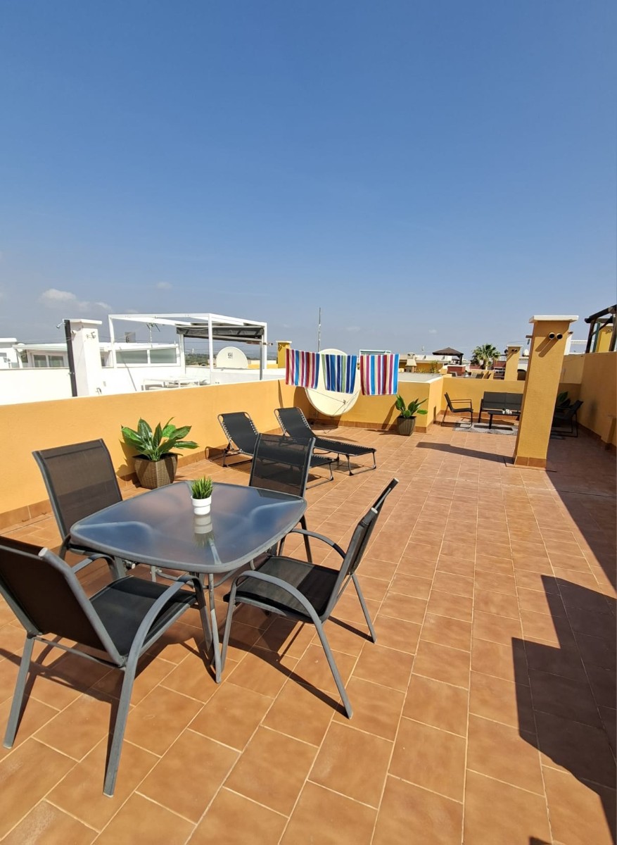 For sale - 2 Bedroom 2 Bathroom Penthouse in Orihuela - Inland  - Alicante