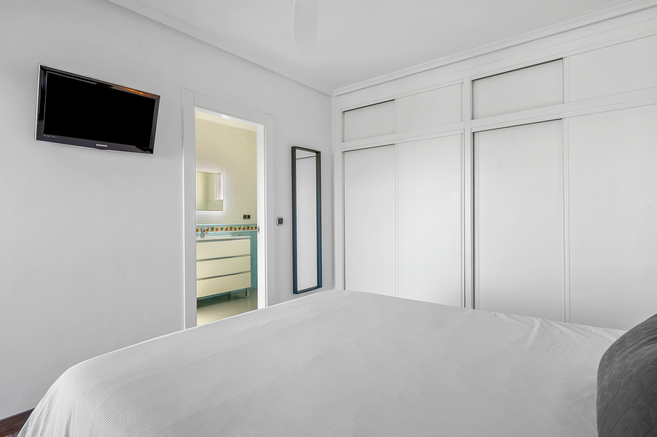For sale - 3 Bedroom 3 Bathroom Villa in Ciudad De Las Comunicaciones - Costa Blanca  - Alicante