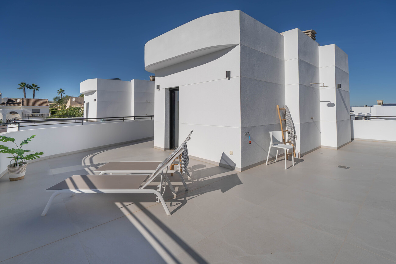 For sale - 4 Bedroom 3 Bathroom Villa in Rojales - La Marquesa Golf - Costa Blanca  - Alicante