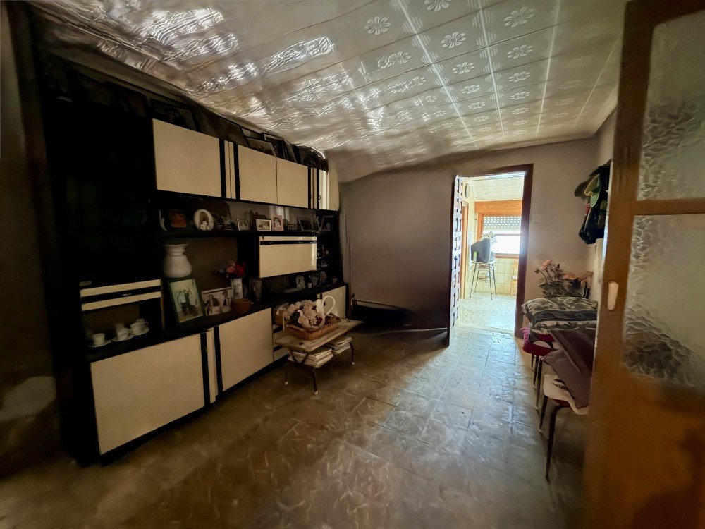 For sale - 5 Bedroom 1 Bathroom Country House in La Marina - Costa Blanca  - Alicante